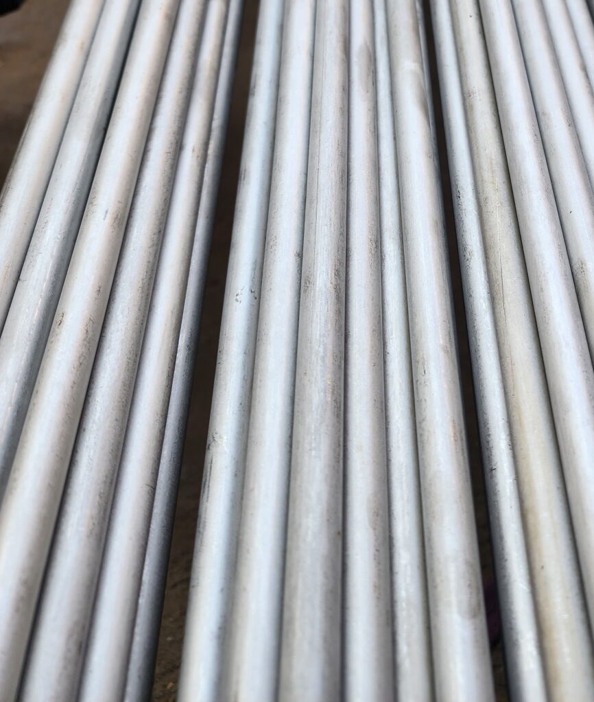 Seamless Pipes & Tubes Seamless Pipes & Tubes